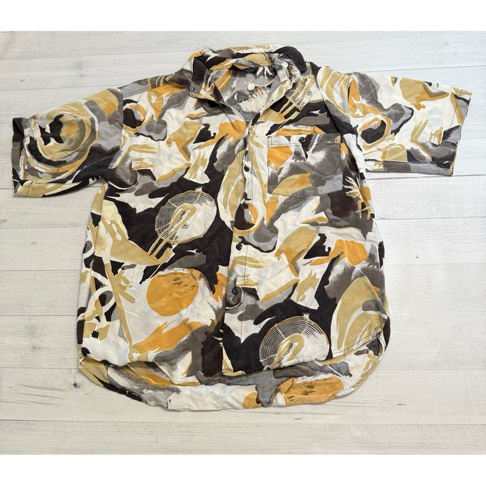 Shah Safari men's button‎ down rayon shirt medium